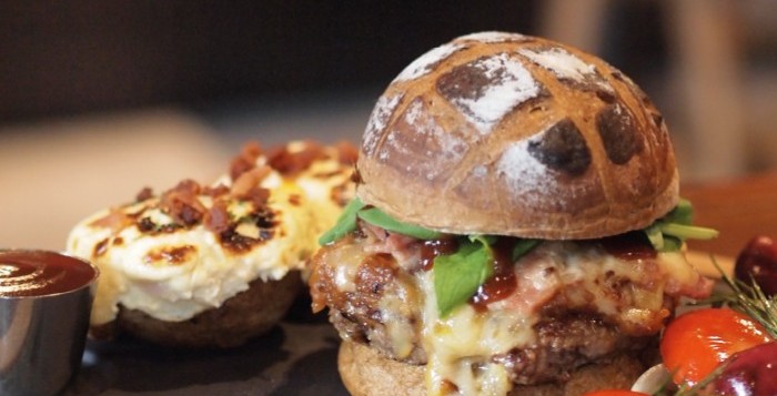 700x700-the-frisco-burger