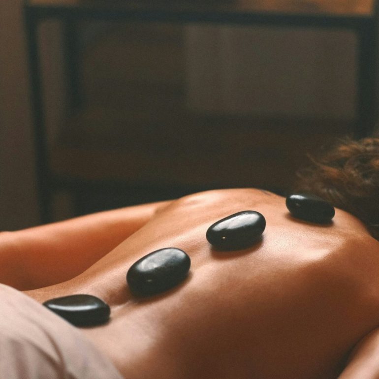 hot-stone-massage