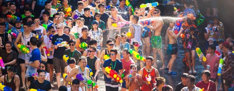 how-to-celebrate-songkran-in-bangkok