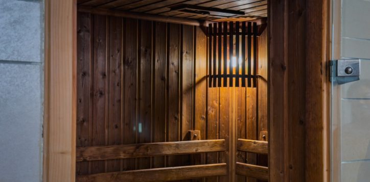 pullman-sauna-room-3