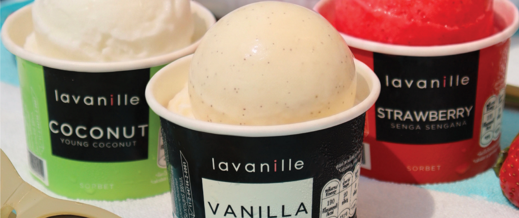 Sun, Scoops & Poolside Chill at Pool Bar