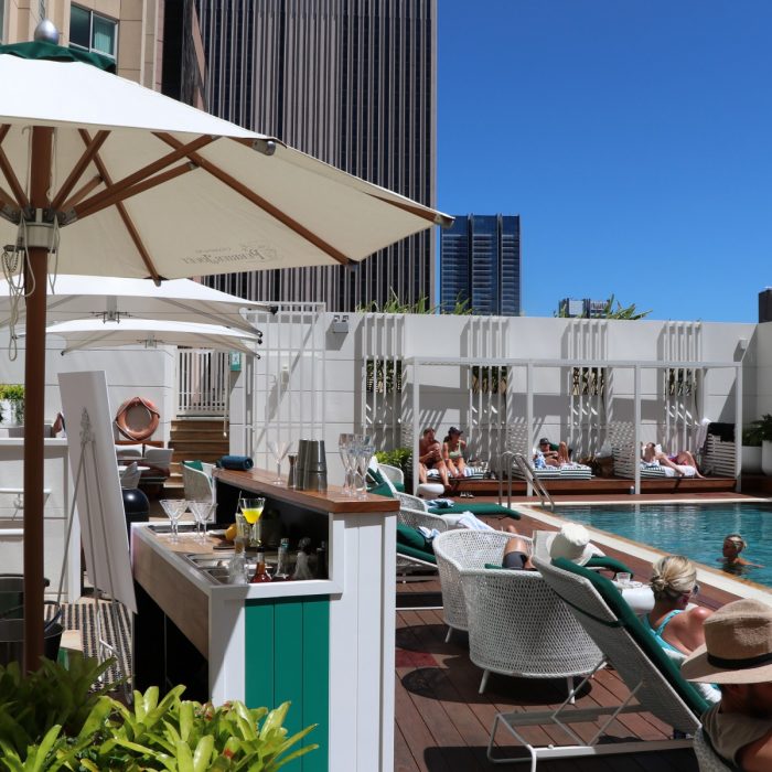 summer-rooftop-pool-bar