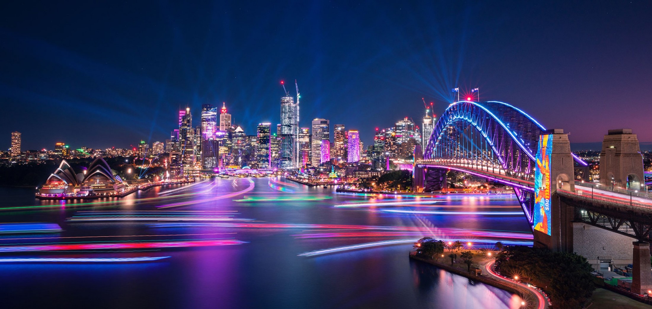 Swissôtel Sydney - VIVID SYDNEY 2026