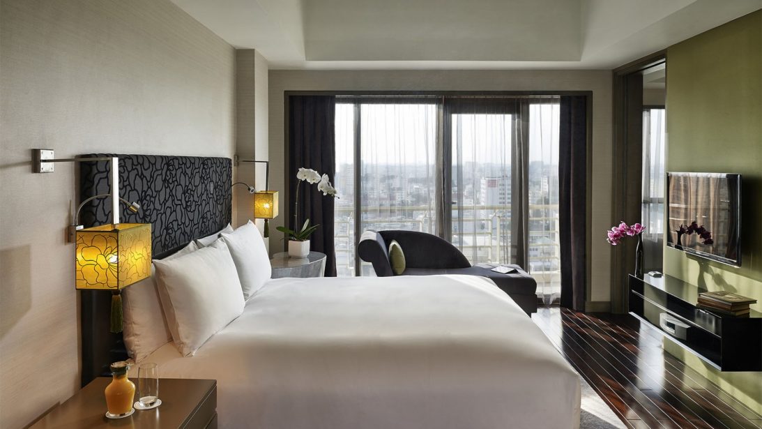 Prestige Suite - Sofitel Saigon Plaza – Luxury 5-star hotel
