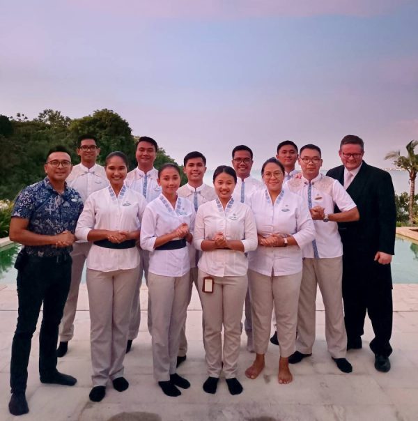 Raffles Wellbeing Butlers are Certified as Luxury Butler