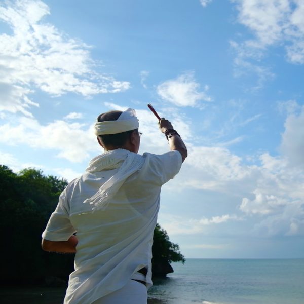 The Rain Stopper in Bali, Embracing Tradition and Ensuring Perfect Moments at Raffles Bali