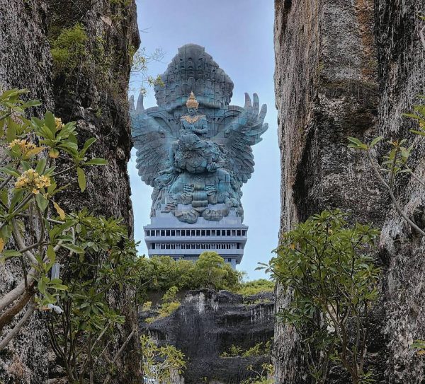 Embrace the Majesty of the Garuda Wisnu Kencana Statue