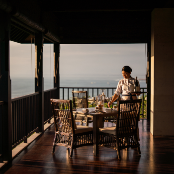 Rediscover Indonesian Flavours: Rumari at Raffles Bali Unveils an Exciting New Menu