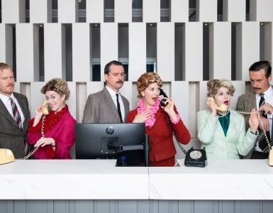 faulty-towers-the-dining-experience