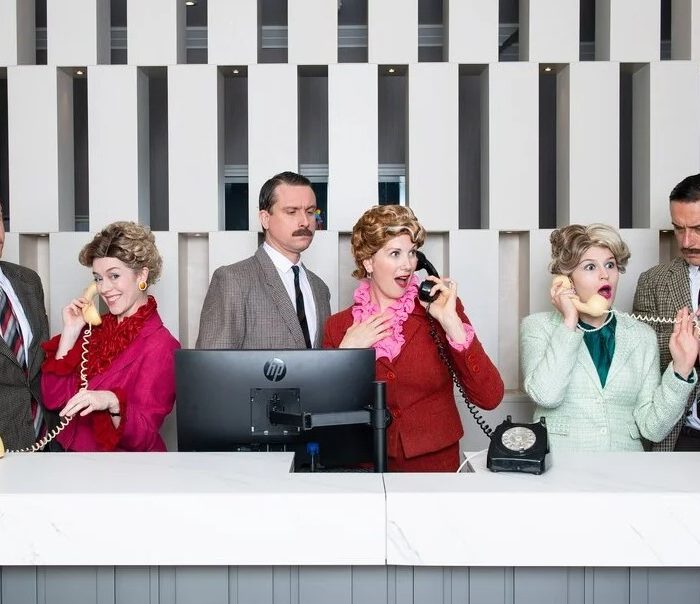 faulty-towers-the-dining-experience