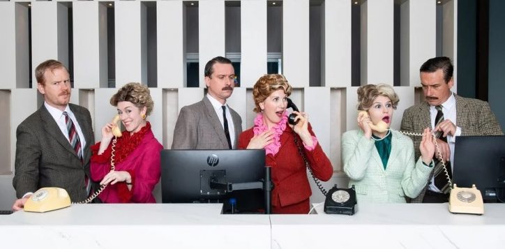 faulty-towers-the-dining-experience