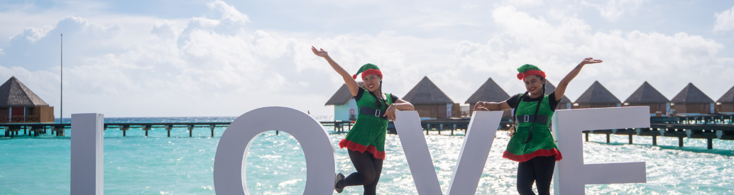 festive-royale-naughty-elves-christmas