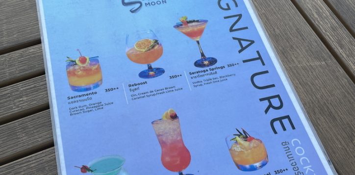 rooftop-bar-signature-cocktail-at-silver-moon-novotel-marina-sriracha