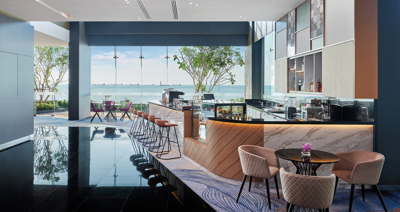 Enjoy at Blue Marble and Gourmet Bar at Novotel Marina Sriracha