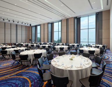 why-novotel-sriracha-is-ideal-for-corporate-retreats-staff-parties