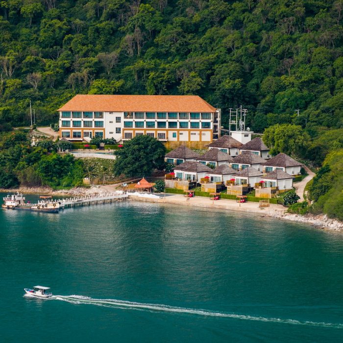 relax-eat-and-celebrate-by-the-sea-at-novotel-koh-si-chang