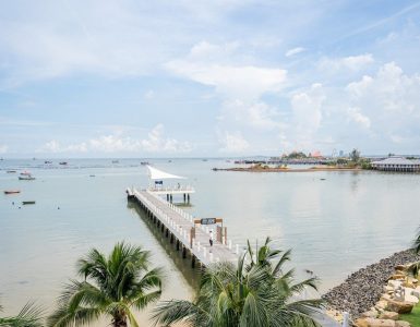 why-sriracha-is-the-hidden-gem-for-festive-getaways