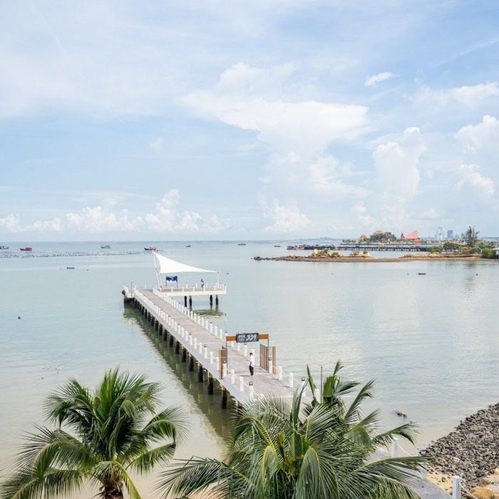 why-sriracha-is-the-hidden-gem-for-festive-getaways