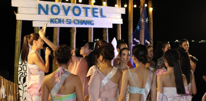 celebrate-new-years-eve-on-the-beach-at-koh-si-chang