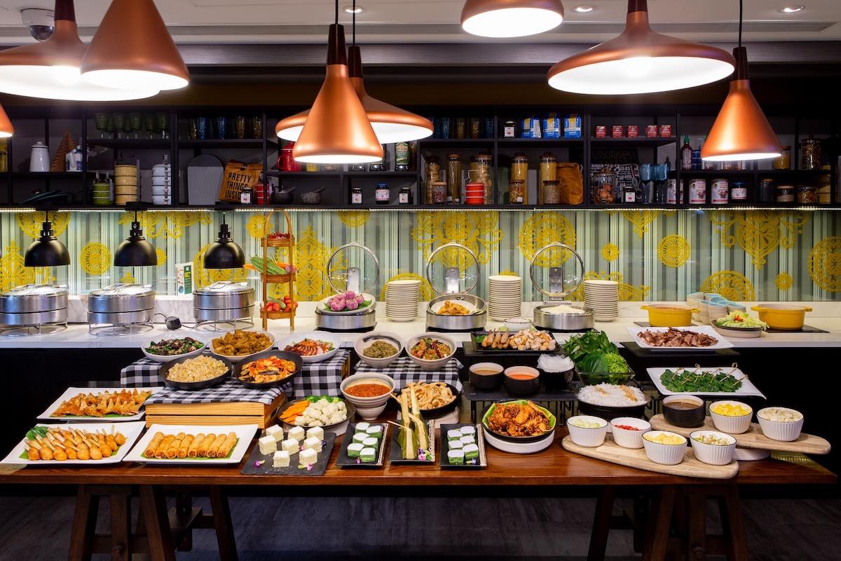 restaurant in silom