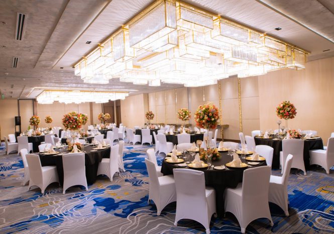 the-grand-harbour-ballroom