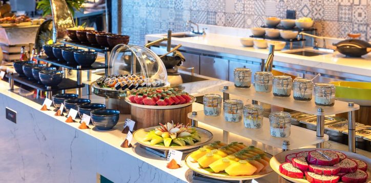 salt-n-pepper-buffet-breakfast