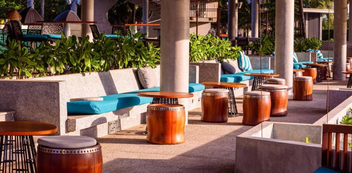 beach-house-seating