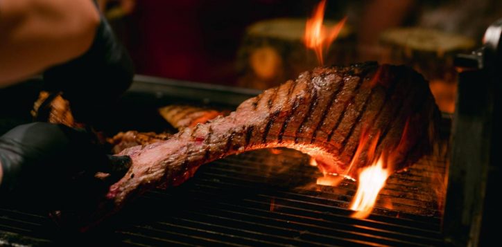 mad-cow-tomahawk