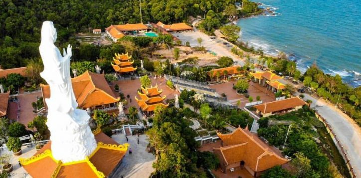overview-of-ho-quoc-pagoda