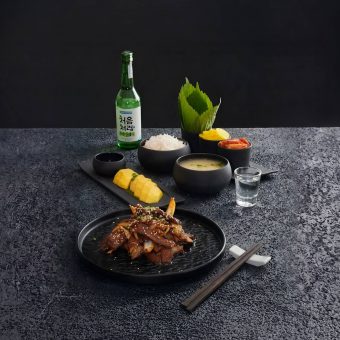 soju-table-the-islander