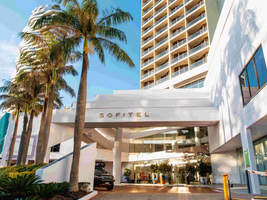 Location | Broadbeach Hotels | Accommodation Broadbeach | Luxury Hotel