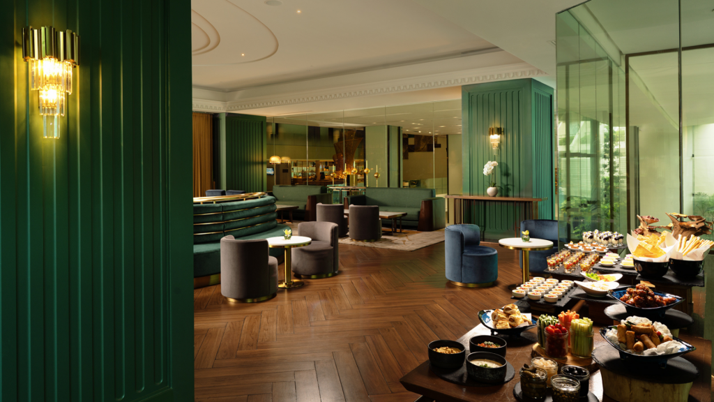 Bangkok Hotels, Movenpick Bangkok, Hotels in Ploenchit