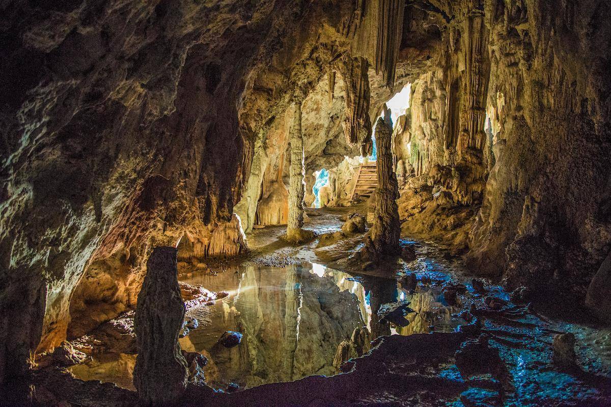 khao sok cave