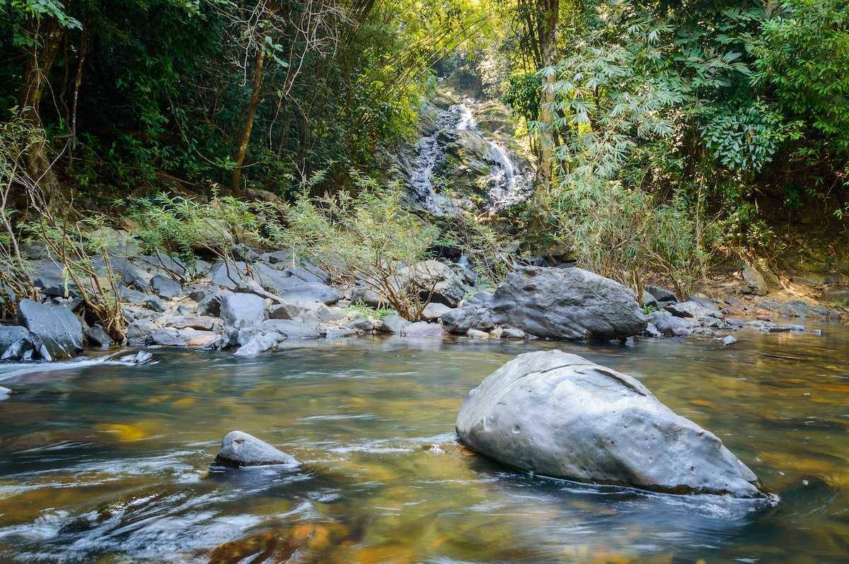 Khao Sok waterfall