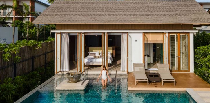 one-bedroom-beachfront-pool-villa