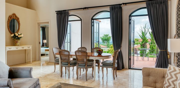 2gv-living-room