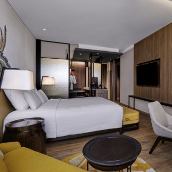 tee-up-your-stay-where-every-stay-finds-its-swing
