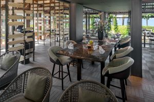 Where Beachfront Dining Meets Spectacular Scenery at Green Mango Restaurant