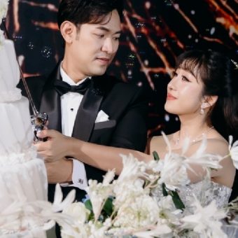 forever-begins-here-wedding-package