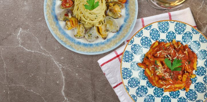celebrate-world-pasta-day-at-albertos