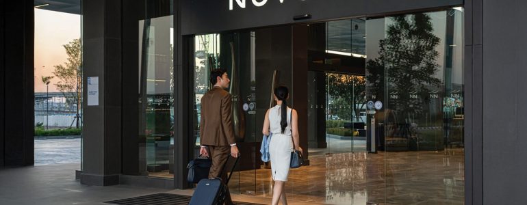 hotel-near-impact-arena-for-concert-and-event-lovers