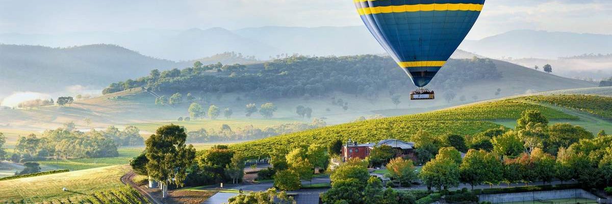 hot air balloon ride yarra valley