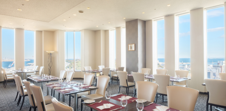 2026%e3%80%80%e3%83%8f%e3%83%ad%e3%82%a6%e3%82%a3%e3%83%b3-15