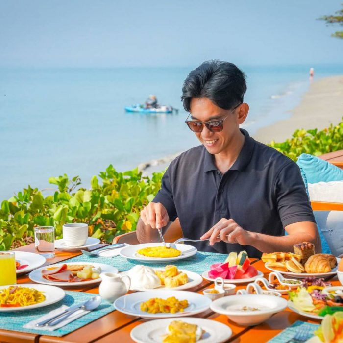 every-mastercard-stay-breakfast-on-us