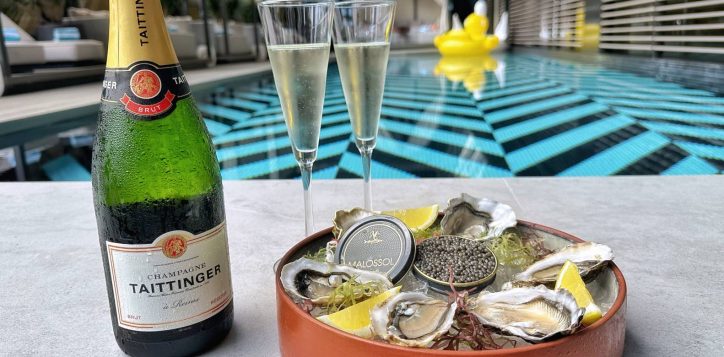 caviar-champagne-oysters