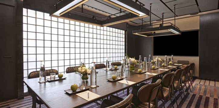 meetings-corporate-events-02