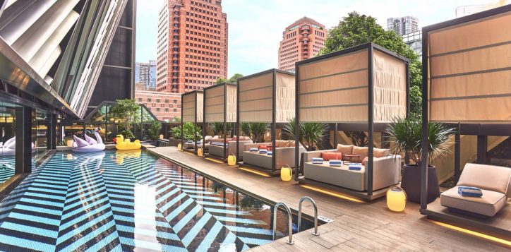 what-makes-a-singapore-pool-party-an-unforgettable-experience