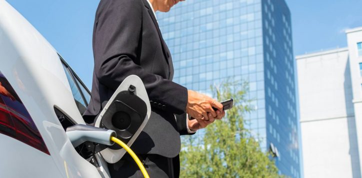 u-charge-while-e-charge