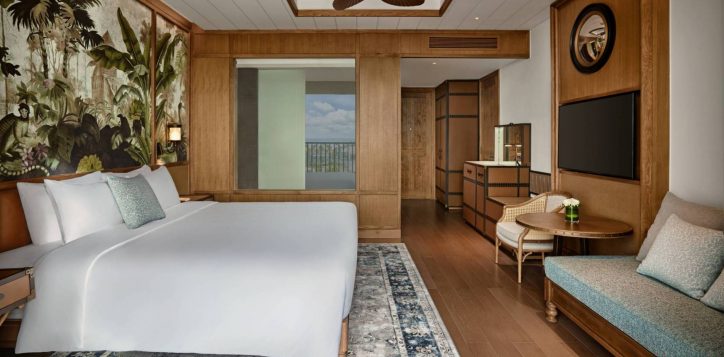 superior-king-room-with-seaview_03