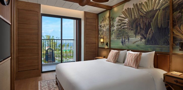 executve-family-room-with-seaview-and-bunkbed_02